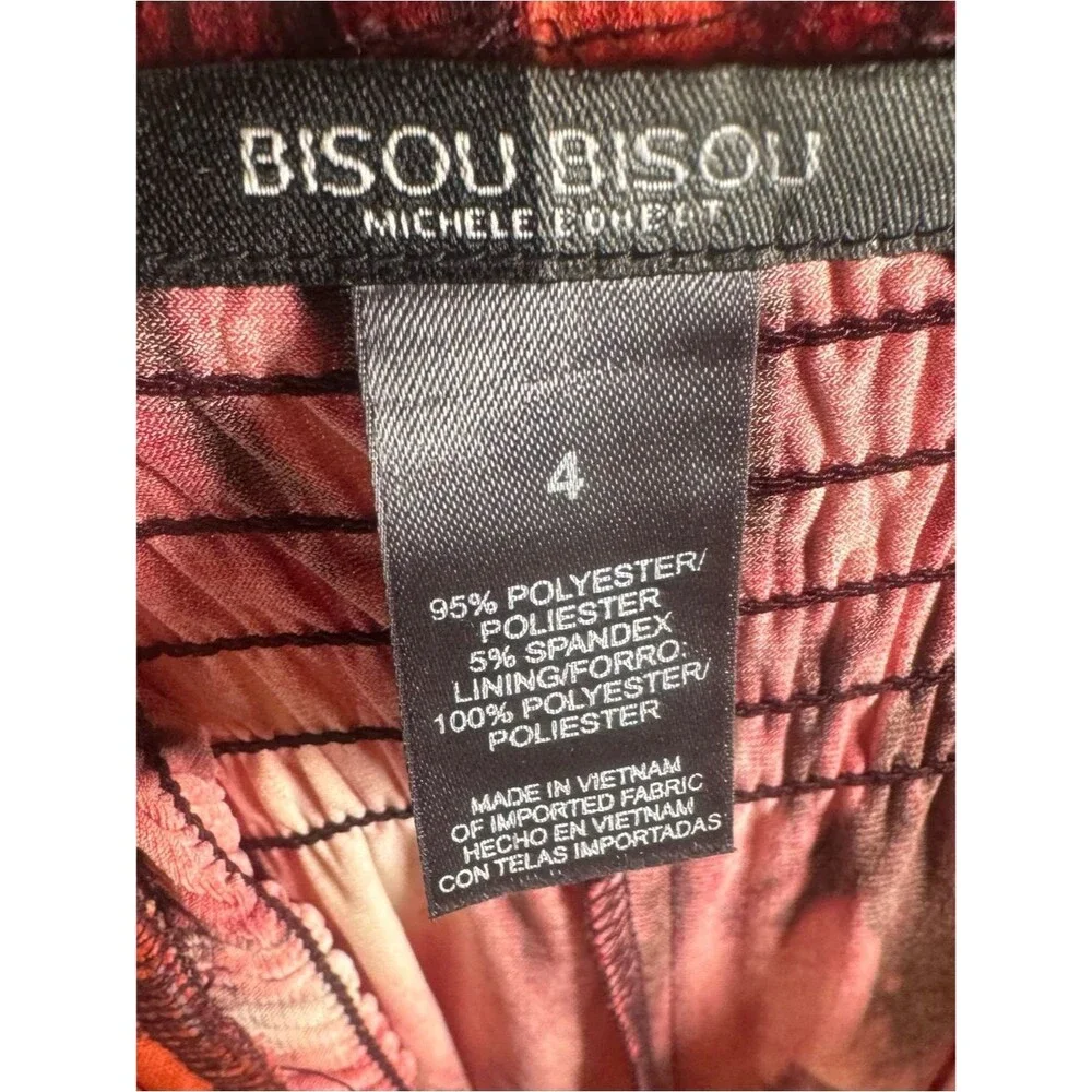 Bisou Bisou burnt orange abstract print smocked maxi dress size 4